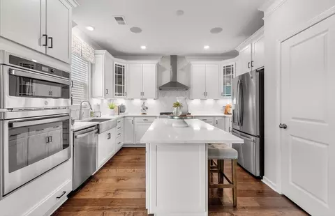 Kitchen - 215 Silk Oak Dr, Moncks Corner, SC 29461 photo 2 of 8