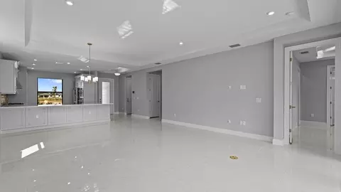Living - 14363 Hammock Oak St, Parrish, FL 34219 photo 1 of 2