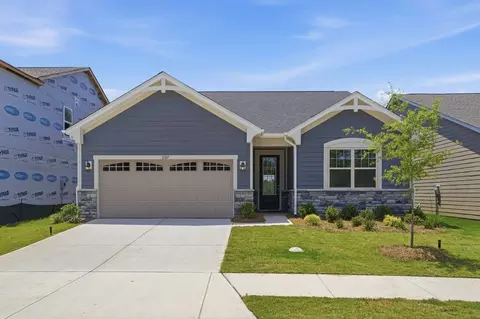 2707 Westmont Dr, Gastonia, NC 28052