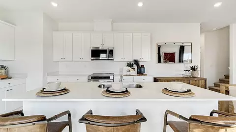 Kitchen - Mccutchen Rd & Progress Rd, Bakersfield, CA 93311 photo 2 of 8
