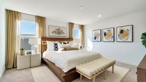 Bedroom - Mccutchen Rd & Progress Rd, Bakersfield, CA 93311 photo 1 of 5