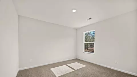 Bedroom - 408 Teamon Pointe Dr, Griffin, GA 30223 photo 3 of 10