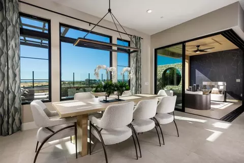 Dining - 441 Narcissus, Irvine, CA 92602 photo 2 of 2