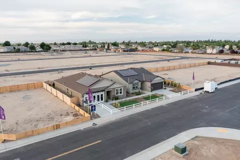 View/Area - 588 Burnett Ave, Chowchilla, CA 93610 photo 1 of 5