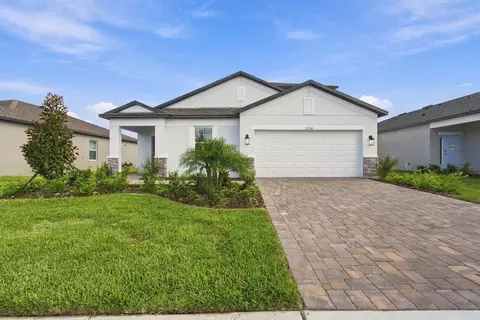 12304 Stirrup Dr, Dade City, FL 33525