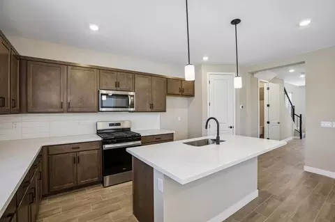 Kitchen - 1822 E Kramer St, Mesa, AZ 85203 photo 4 of 11