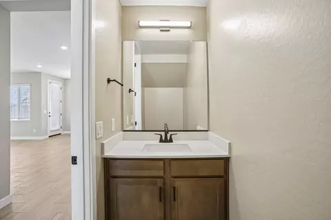 Bath - 1822 E Kramer St, Mesa, AZ 85203 photo 2 of 7