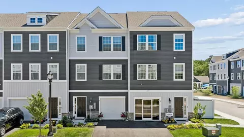 Exterior - 41 Forest Park Dr, Waretown, NJ 08758 photo 5 of 8