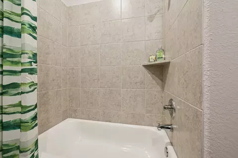 Bath - 23604 Charly Path, San Antonio, TX 78112 photo 2 of 4