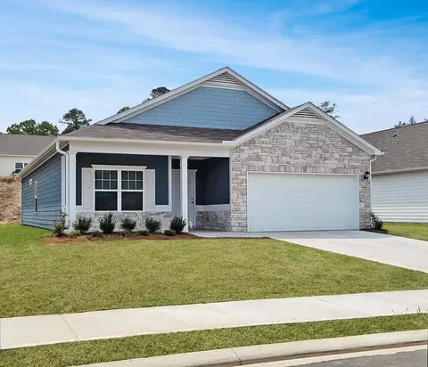 Exterior - 401 Nottely Dr, Temple, GA 30179 photo 4 of 19