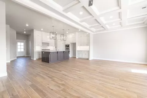 Living - 932 Hydrangea Way, Edmond, OK 73034 photo 3 of 18