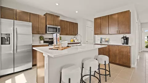 Kitchen - 219 Meredith Blvd, Winter Haven, FL 33881 photo 3 of 6
