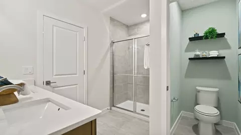 Bath - 219 Meredith Blvd, Winter Haven, FL 33881 photo 5 of 5