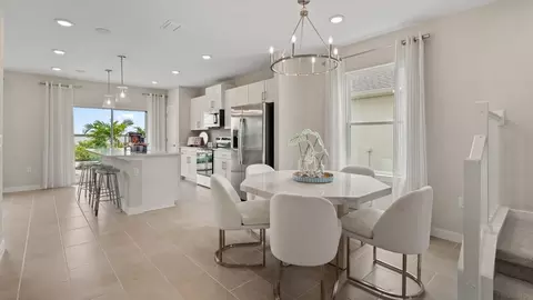 Dining - 219 Meredith Blvd, Winter Haven, FL 33881 photo 6 of 7