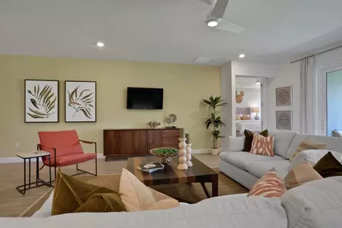 Living - 8909 Quest Seeker Trl, Parrish, FL 34219 photo 1 of 2