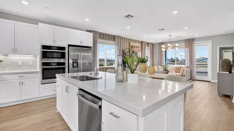 Kitchen - 500 Park Drive Unit #224, Carson, CA 90745 photo 4 of 7