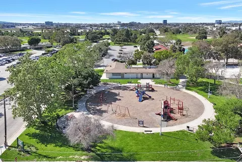 View/Area - 500 Park Drive Unit #224, Carson, CA 90745 photo 4 of 6