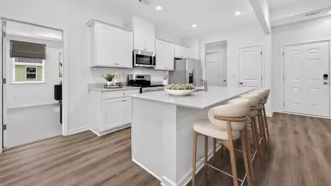 Kitchen - 148 Overton Dr, Perry, GA 31069 photo 2 of 3