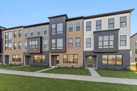 123 Summit Point Blvd UNIT 14-J, Bowie, MD 20716