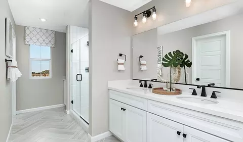 Bath - 600 Clover Ln, Orange, VA 22960 photo 2 of 2