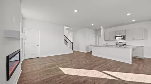 Living - 10550 Beard Way, Bailey, NC 27807 photo 2 of 4