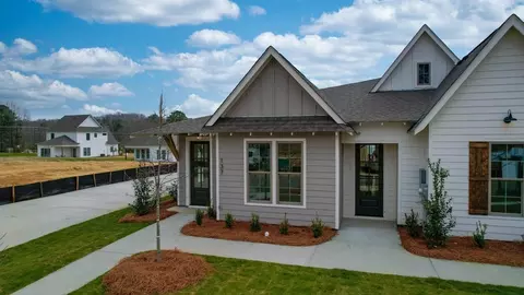 Exterior - 100 Firefly Ln, Opelika, AL photo 2 of 5