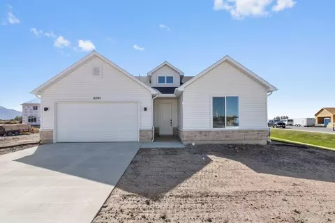 2291 W 1600 N, Farr West, UT 84404