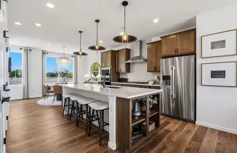 Other - 2671 Pratt St, Hoffman Estates, IL 60192 photo 4 of 18