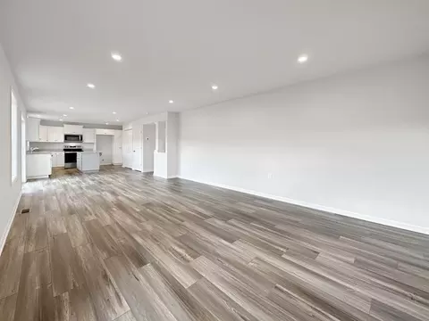 Living - 00 Betteker Ln, Saint Thomas, PA 17252 photo 3 of 5