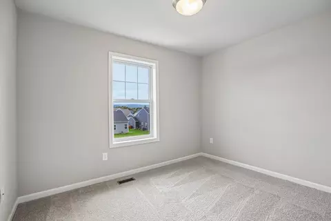 Bedroom - 00 Betteker Ln, Saint Thomas, PA 17252 photo 13 of 16