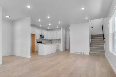 Living - 1429 Electric Ave, Francis, UT 84036 photo 4 of 4
