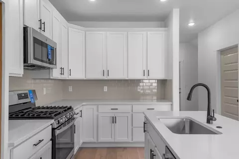Kitchen - 1429 Electric Ave, Francis, UT 84036 photo 2 of 2