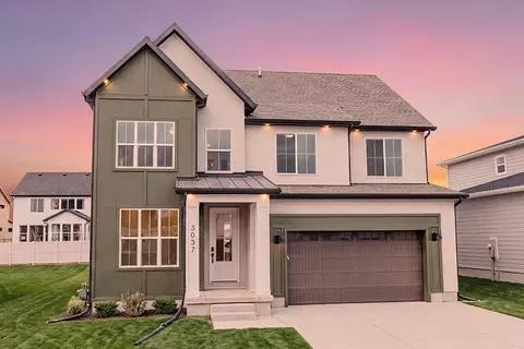 Exterior - 3004 N Wander Ln, Eagle Mountain, UT 84005 photo 2 of 7