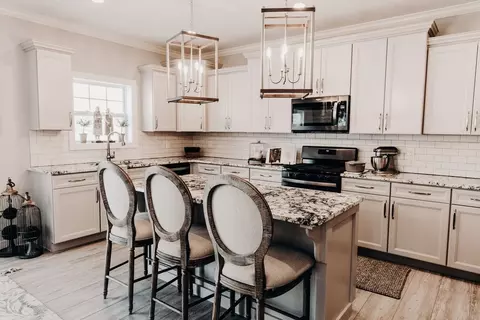 Kitchen - 5975 Copperleaf Trl, Portage, MI 49024 photo 3 of 3