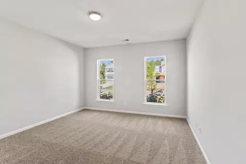 Bedroom - 39 Blues Dr, Pooler, GA 31322 photo 5 of 7