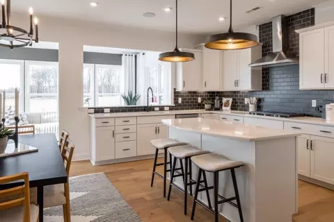 Kitchen - River Rd, Columbia, SC 29212 photo 1 of 4
