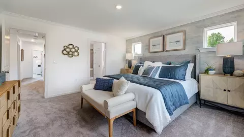 51 Shay St, Angier, NC 27501