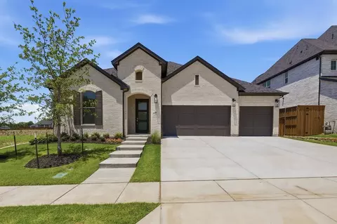 215 Driscoll St, Allen, TX 75013