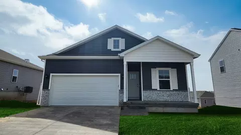 16 Verbena Ln SW, Cedar Rapids, IA 52404