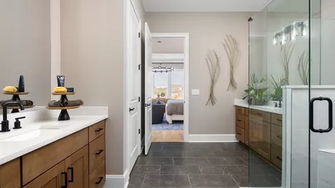 Bath - 806 Cresswind Blvd, Locust, NC 28097 photo 2 of 4