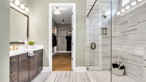 Bath - 806 Cresswind Blvd, Locust, NC 28097 photo 3 of 6
