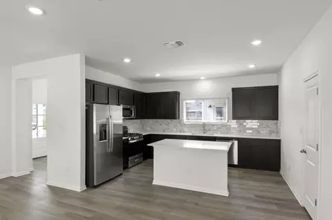 Kitchen - 113 Judson St, Bertram, TX 78605 photo 4 of 6