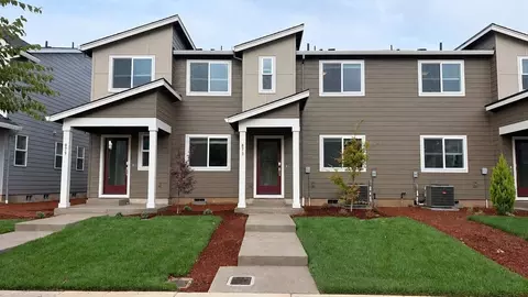 873 Kirksey St, Woodburn, OR 97071
