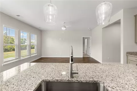 Living - 17 Blues Dr, Pooler, GA 31322 photo 2 of 3