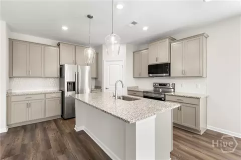 Kitchen - 17 Blues Dr, Pooler, GA 31322 photo 1 of 2