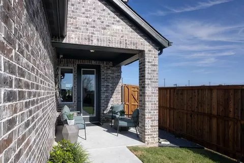 Exterior - 2040 Bluestem Rd, Celina, TX 75009 photo 12 of 14