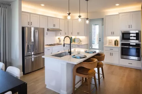 Kitchen - 2040 Bluestem Rd, Celina, TX 75009 photo 4 of 7