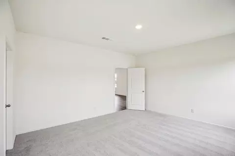 Bedroom - 140 Dionicio Loop, Seguin, TX 78155 photo 3 of 5