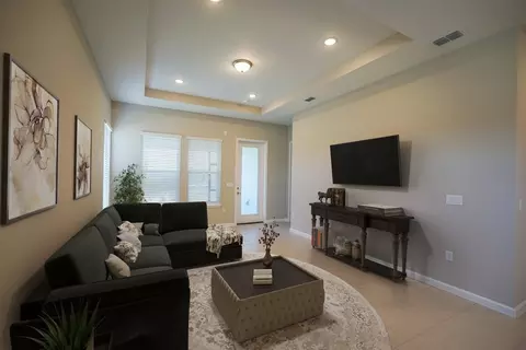 Living - 72 Amberwood Dr, Saint Augustine, FL 32092 photo 2 of 8