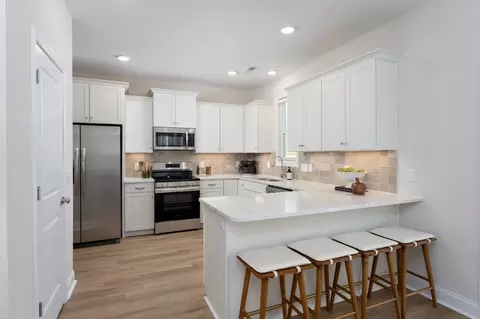 Kitchen - Edens Lane, Hampstead, NC 28443 photo 4 of 4